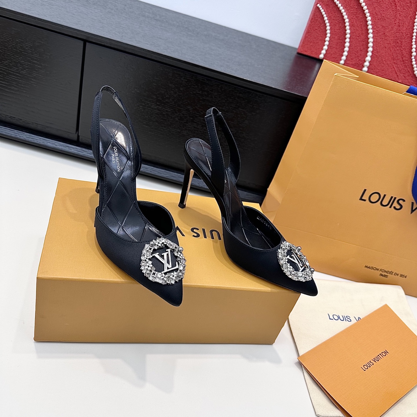 Women's high heels